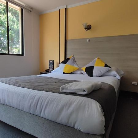 בוגוטה Hotel Rivera Deluxe מראה חיצוני תמונה