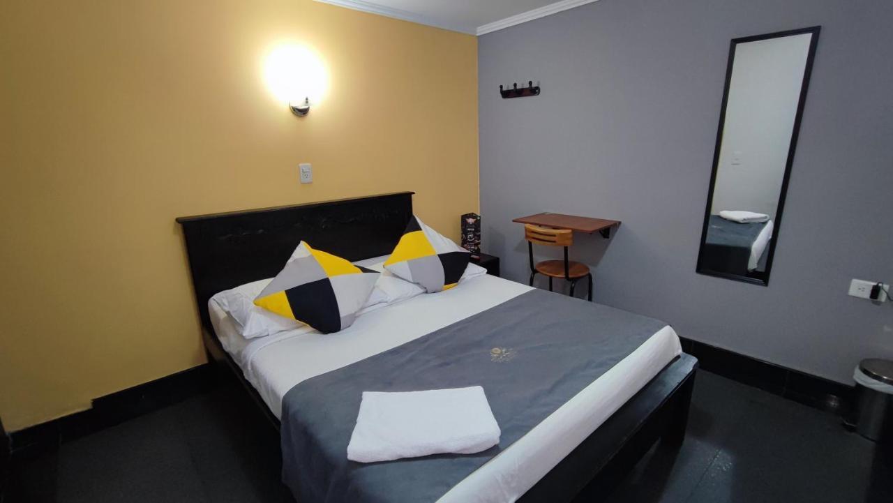 בוגוטה Hotel Rivera Deluxe מראה חיצוני תמונה