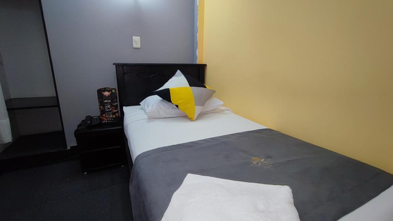בוגוטה Hotel Rivera Deluxe מראה חיצוני תמונה