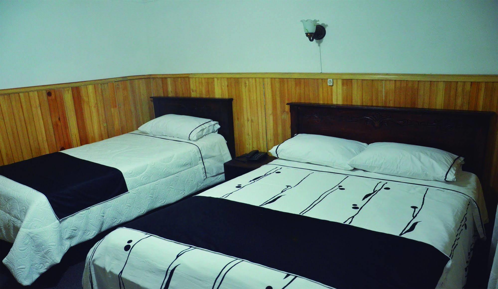 בוגוטה Hotel Rivera Deluxe מראה חיצוני תמונה